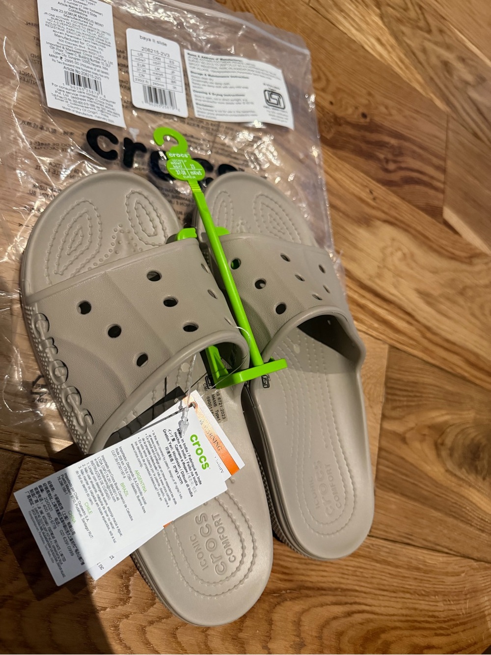 NWT Crocs Baya II Slide Sandals Taupe Beige Women’s 7 Men’s 5